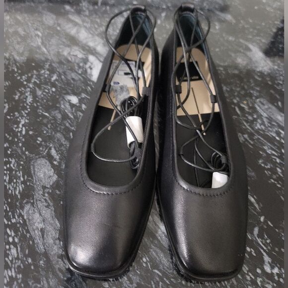 BRAND NEW DOLCE VITA RYDER  LEATHERC LACE UP BALLET FLATS - Picture 2 of 16